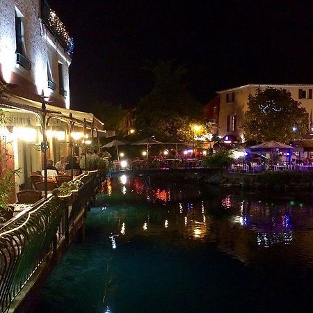 Studio De Charme Avec Sa Terrasse En Plein Coeur De Ville LʼIsle-sur-la-Sorgue Zewnętrze zdjęcie